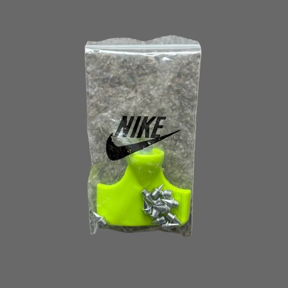 Nike ZoomX Dragonfly Hyper Pink Track Cleats Mens 12 NWOB CV0400-600 - Picture 8 of 8